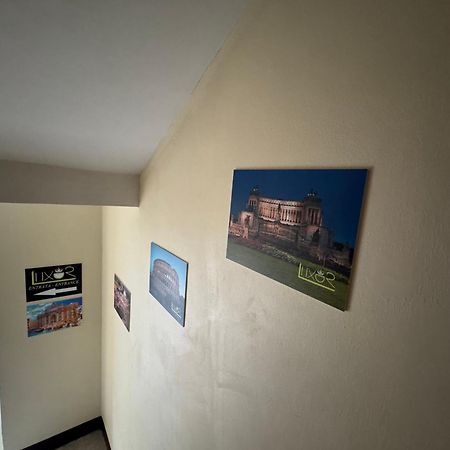 Luxor Eco Roma Casa E Appartamento Per Vacanze In Centro Piazza Bologna, Colosseo, Piazza Di Spagna, Vaticano, San Pietro, Sapienza, Fontana Di Trevi, Piazza Navona, Trastevere, Tiburtina, Termini, Aeroporto מראה חיצוני תמונה
