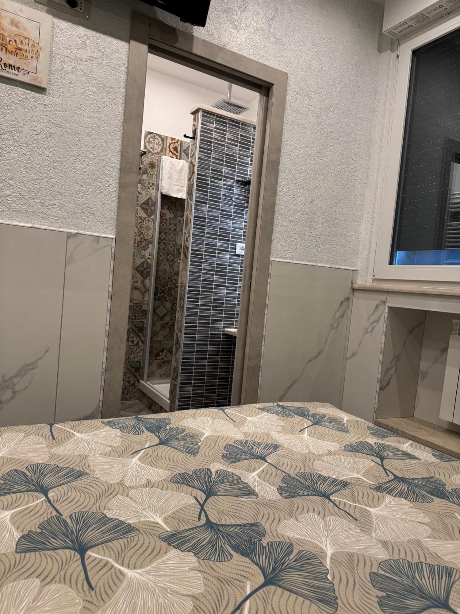 Luxor Eco Roma Casa E Appartamento Per Vacanze In Centro Piazza Bologna, Colosseo, Piazza Di Spagna, Vaticano, San Pietro, Sapienza, Fontana Di Trevi, Piazza Navona, Trastevere, Tiburtina, Termini, Aeroporto מראה חיצוני תמונה